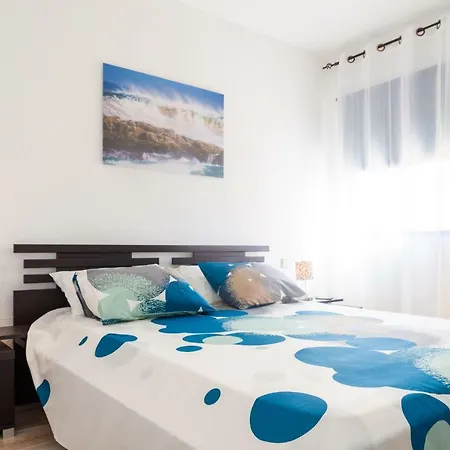 Marina House Center Apartment